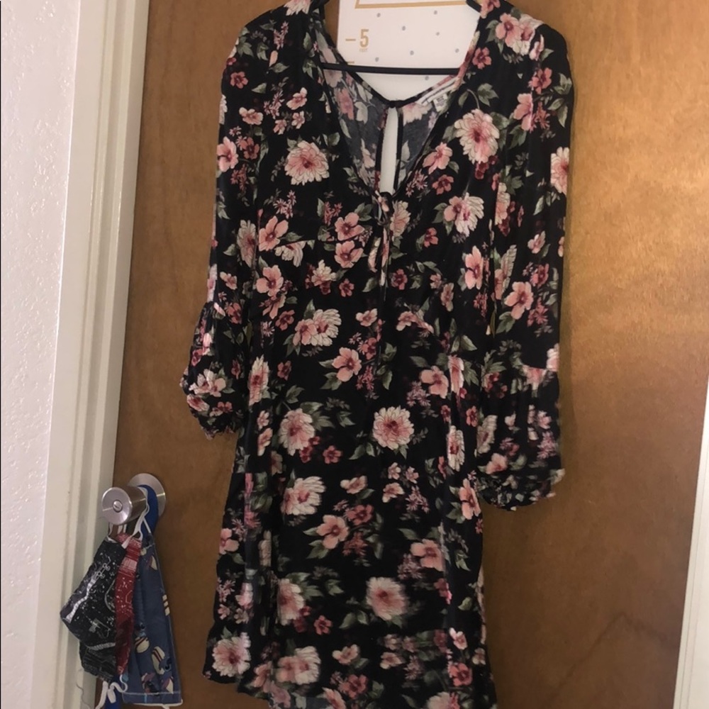 ♥️5 for $25♥️ 💜2 for $15💜
Babydoll dress